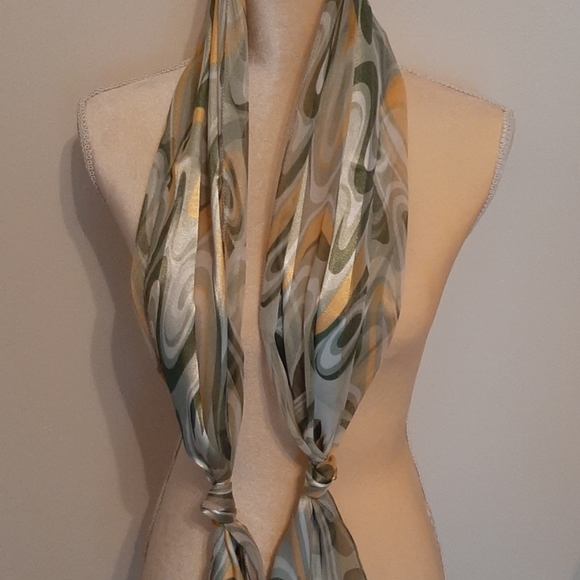 Accessories - Scarf